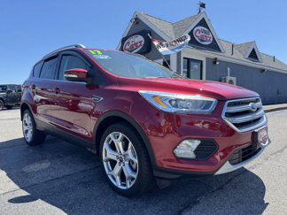Used 2017 Ford Escape Titanium image 1