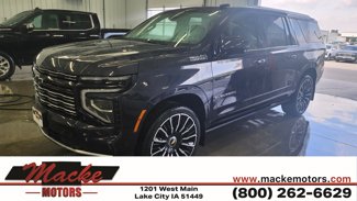 Used 2025 Chevrolet Suburban High Country image 1