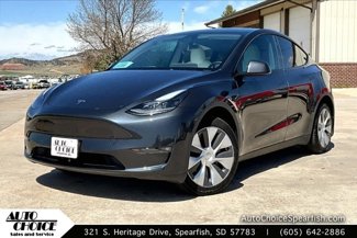 Used 2024 Tesla Model Y Long Range image 1