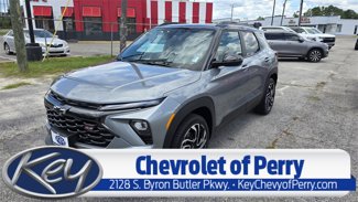 Used 2025 Chevrolet TrailBlazer RS w/ Convenience Package image 1