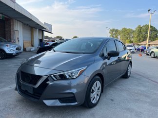 Used 2021 Nissan Versa S image 1