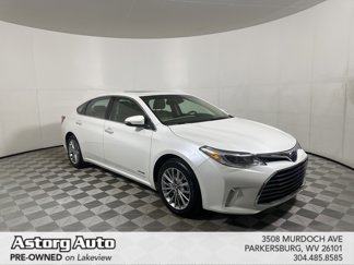 Used 2017 Toyota Avalon Limited image 1