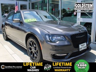 Used 2023 Chrysler 300 Touring L w/ Safetytec Plus Group image 1