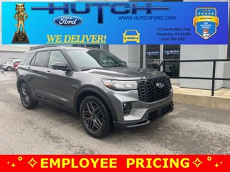New 2025 Ford Explorer ST-Line image 1