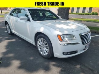 Used 2014 Chrysler 300 AWD w/ Driver Convenience Group image 1