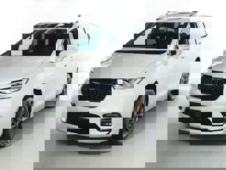 Used 2021 Chrysler Pacifica Limited w/ S Appearance Package image 1