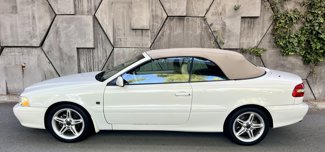 Used 2000 Volvo C70 HT image 1