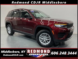 Used 2025 Jeep Grand Cherokee Laredo X image 1