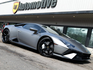 Used 2023 Lamborghini Huracan Tecnica image 1