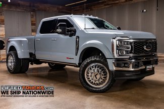 Used 2024 Ford F450 Lariat image 1