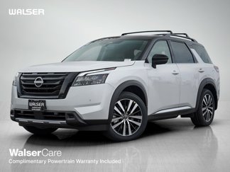 New 2025 Nissan Pathfinder Platinum image 1
