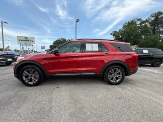 Used 2021 Ford Explorer XLT w/ Equipment Group 202A image 1