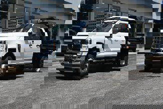 New 2025 Ford F350 XL w/ XL Chrome Package image 1