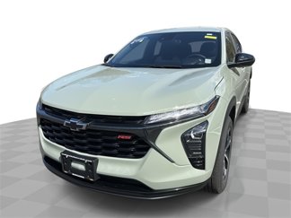 Used 2024 Chevrolet Trax RS image 1