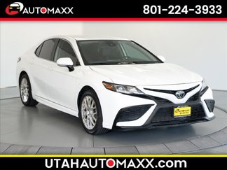 Used 2024 Toyota Camry SE image 1