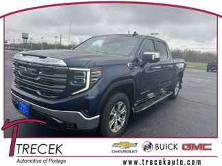 Used 2022 GMC Sierra 1500 SLT w/ SLT Convenience Package image 1