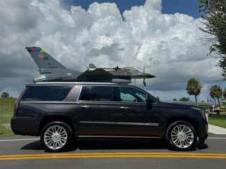 Used 2016 Cadillac Escalade ESV Platinum image 1