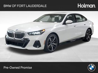 Used 2025 BMW 530i w/ M Sport Package image 1