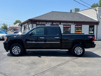 Used 2012 GMC Sierra 2500 Denali w/ Suspension Package, Off-Road image 1