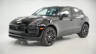 New 2026 Porsche Macan image 1