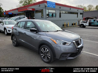 Used 2020 Nissan Kicks S image 1