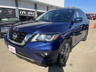 Used 2020 Nissan Pathfinder Platinum image 1