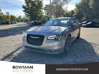 Used 2017 Chrysler 300 S image 1