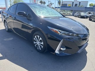 Used 2022 Toyota Prius Prime Limited image 1