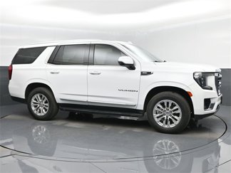 Used 2022 GMC Yukon SLT w/ SLT Premium Package image 1