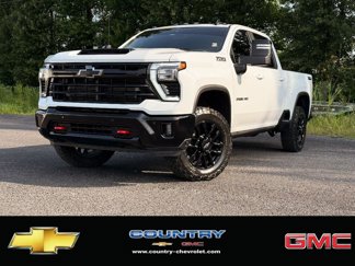 Used 2025 Chevrolet Silverado 2500 LT w/ Trail Boss Package image 1