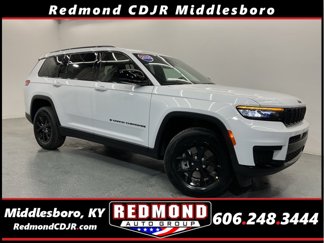 New 2025 Jeep Grand Cherokee L Laredo image 1