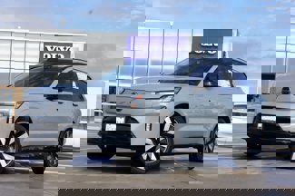New 2025 Volvo EX90 Ultra image 1