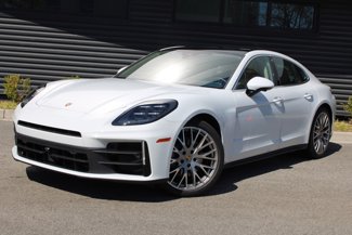 Certified 2024 Porsche Panamera 4 image 1