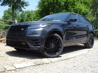 New 2026 Land Rover Range Rover Velar Dynamic SE image 1