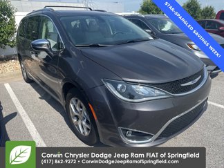 Certified 2020 Chrysler Pacifica Limited image 1