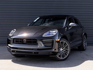 Used 2025 Porsche Macan Turbo image 1
