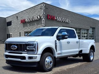 Used 2025 Ford F450 4x4 Crew Cab Super Duty image 1