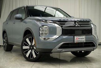 New 2025 Mitsubishi Outlander SE image 1