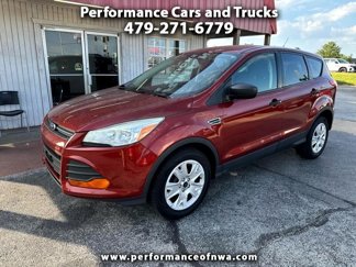 Used 2016 Ford Escape S image 1
