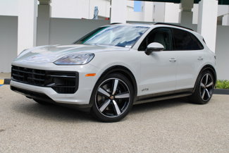 New 2026 Porsche Cayenne GTS image 1