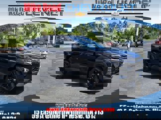 New 2025 Chevrolet Trax ACTIV w/ Driver Confidence Package image 1