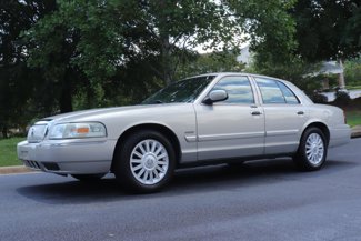 Used 2009 Mercury Grand Marquis LS image 1