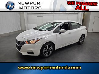 Used 2022 Nissan Versa SV image 1