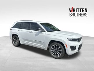 Used 2022 Jeep Grand Cherokee Overland w/ Luxury Tech Group IV image 1