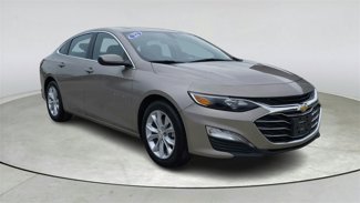Used 2022 Chevrolet Malibu LT image 1