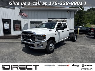 New 2025 RAM 3500 Tradesman image 1