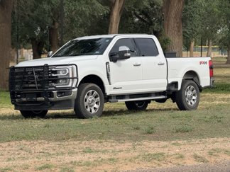 Used 2024 Ford F250 Lariat w/ Chrome Package image 1