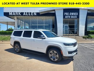 Used 2024 Jeep Wagoneer L Series II w/ Flexible Seating Group image 1