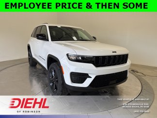 New 2025 Jeep Grand Cherokee Altitude image 1