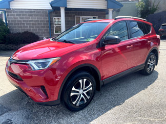 Used 2016 Toyota RAV4 LE image 1